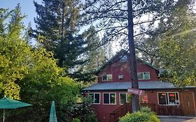 Yosemite Riverside Inn Groveland Ca